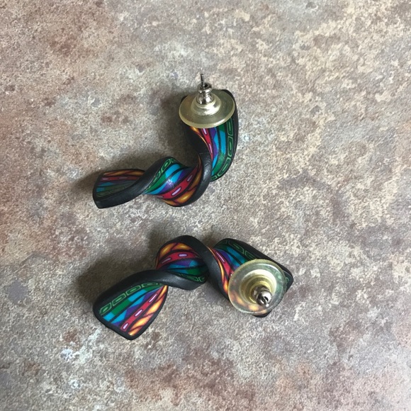 Multicolored earrings - Picture 3 of 5